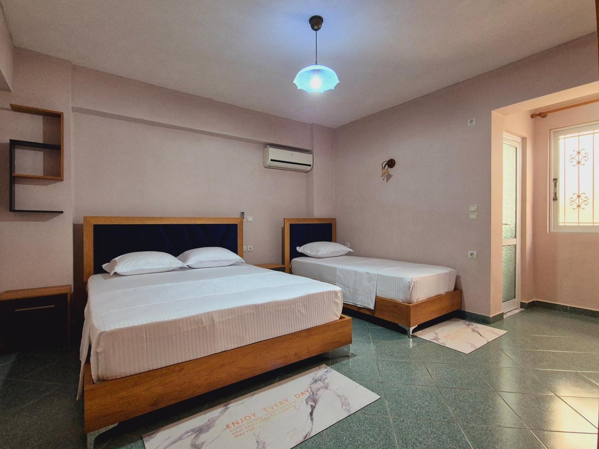 Barca Rooms Sarandë Eksteriør bilde