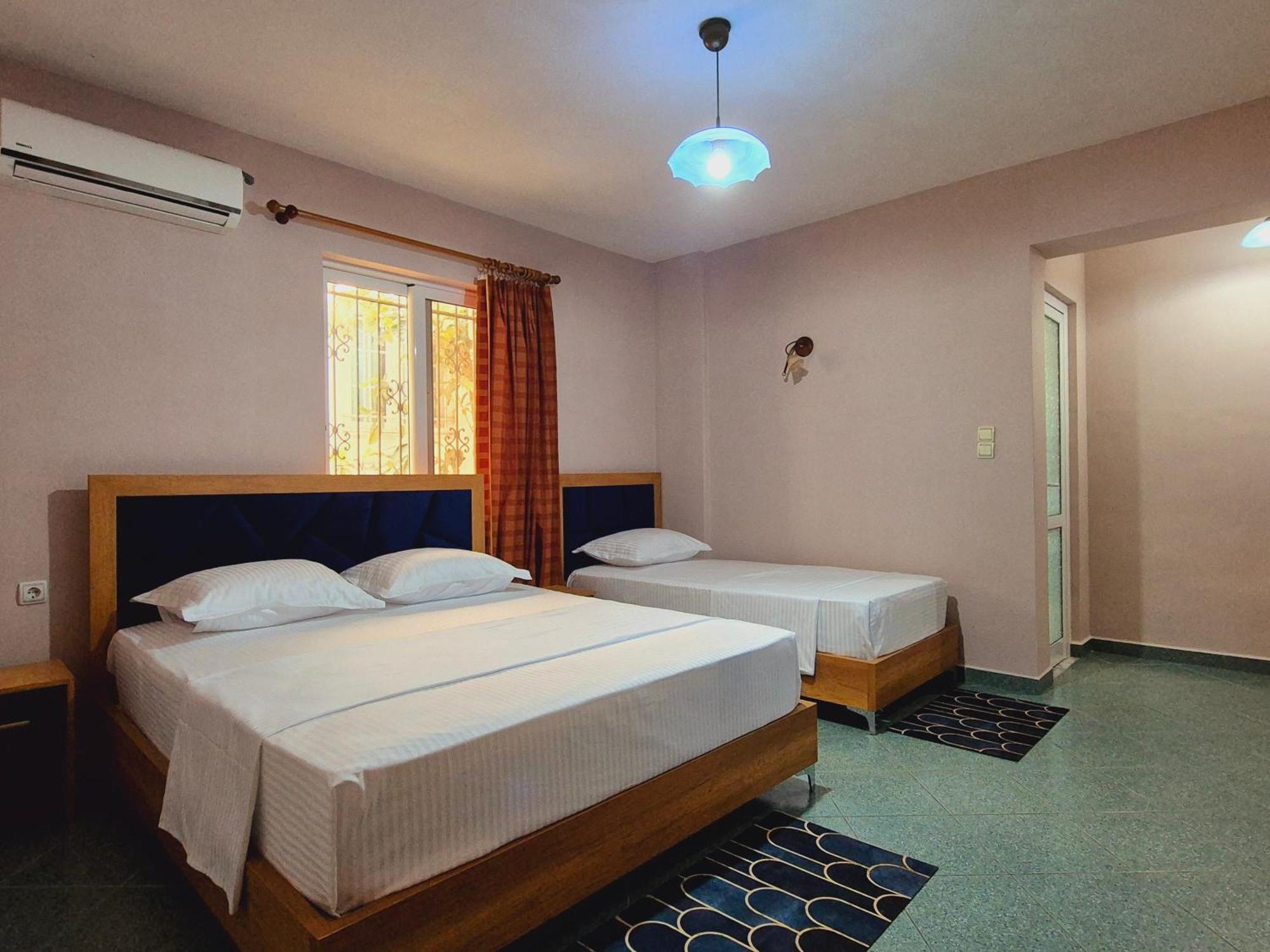 Barca Rooms Sarandë Eksteriør bilde